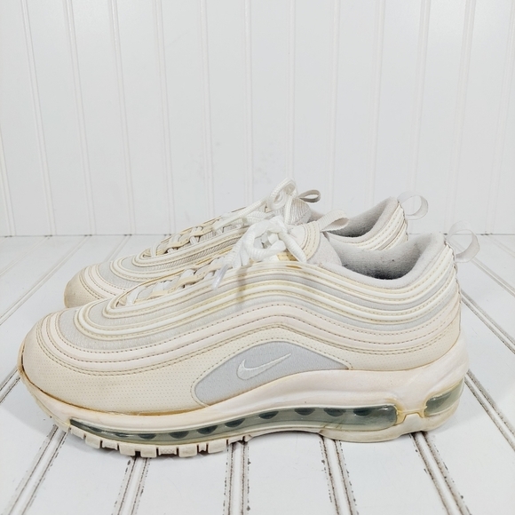 Mens Nike Air Max 97 Triple White Wolf Grey Athleisure Running Sneakers D317 - Picture 1 of 11